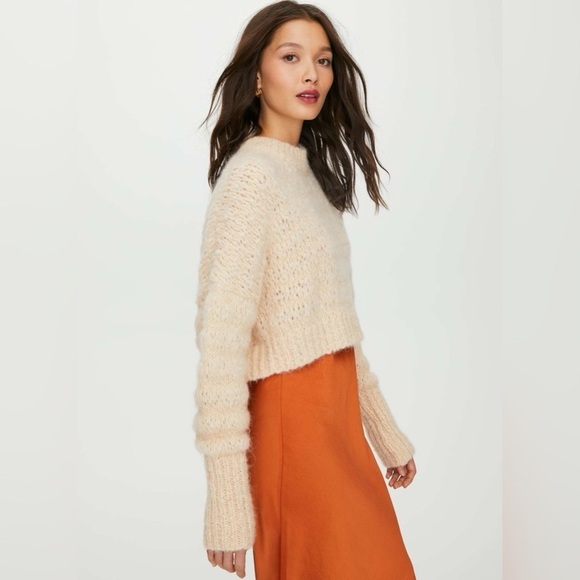 Aritzia Wilfred Lune Alpaca Sweater- Cropped Crewneck Neutral Sweater- Medium - Picture 4 of 13